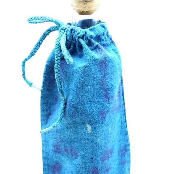 Handmade Batik Wine Bottle Bag - "Wine Not?" - Picture 4 of 7